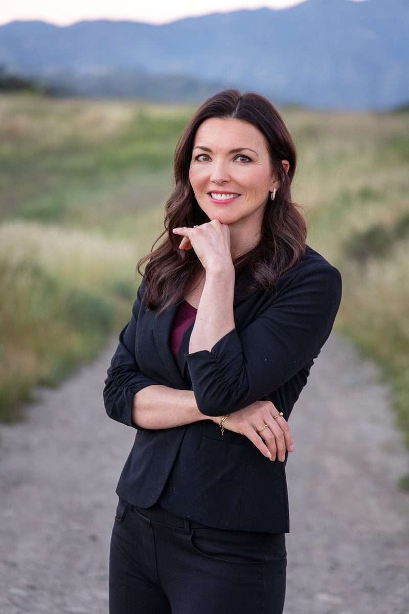 Portrait of Janie Hart, LMFT